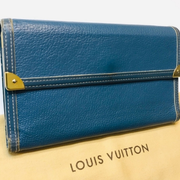 Louis Vuitton Handbags - Authentic Louis Vuitton Porte Tresor Suhali International Wallet.